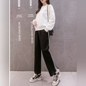 LUXURY TRAVEL ESSENTIAL PANTS XXL| ST JOHN JOGGERS XXL | needs hem repair